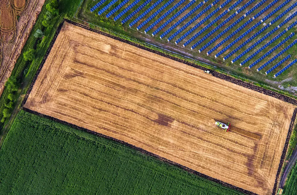 Fotovoltaico e aree agricole, il caso del Piemonte