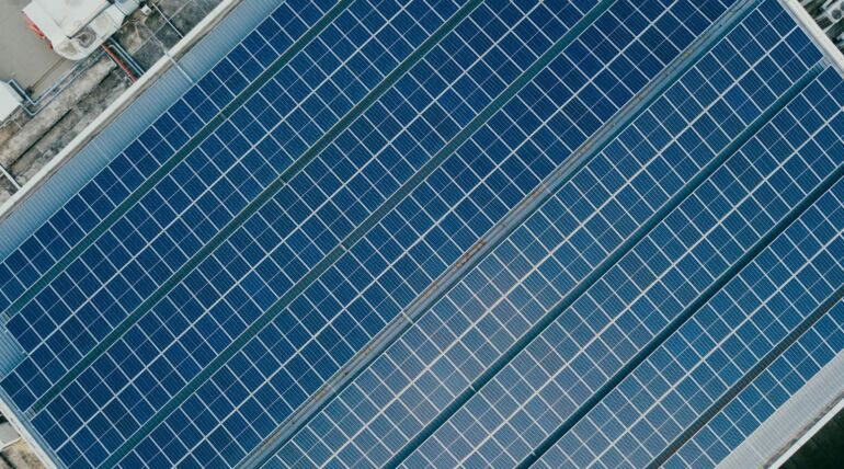 Rinnovabili in Italia, nel 2023 installati 5.7 GW ma è tutto merito del fotovoltaico